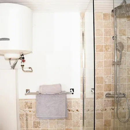 Appartement Sur Les Toits D'aix-en-provence *